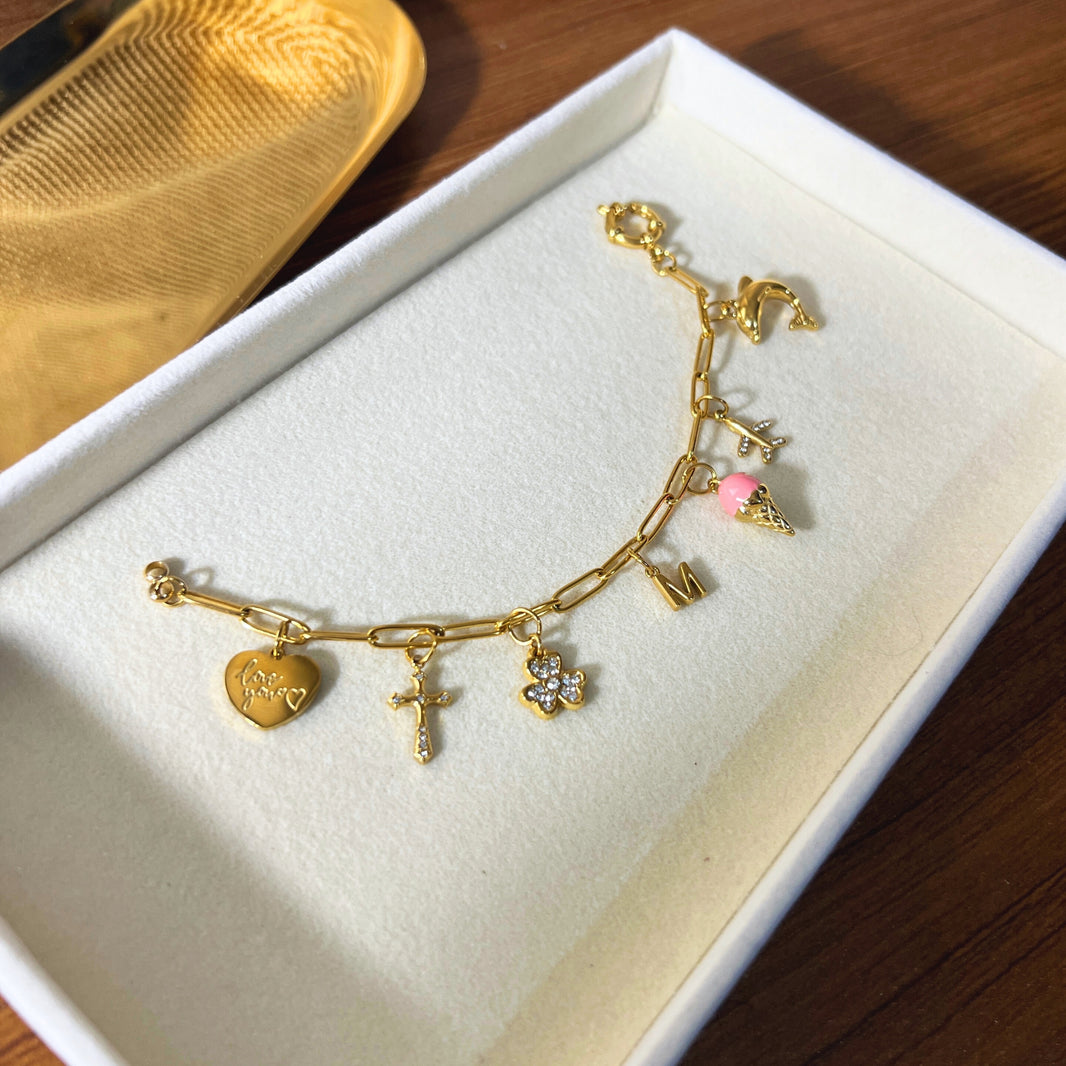 Shop Women – Her Essentials